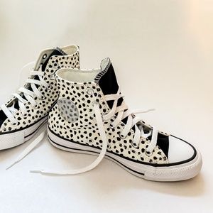 Converse Chuck Taylor All Star High Top | egret/black/white Size 5 women